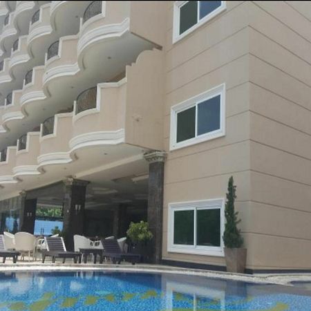 Lk Noble Suite Pattaya Exterior photo