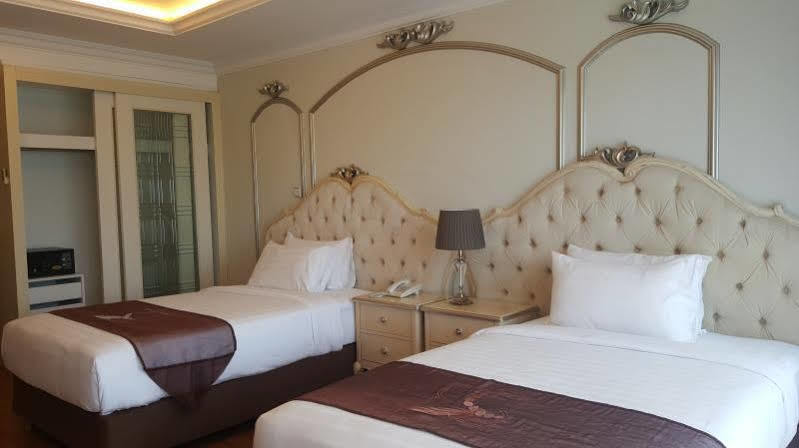 Lk Noble Suite Pattaya Exterior photo