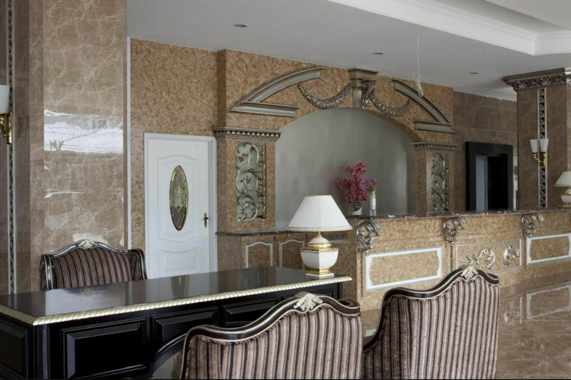 Lk Noble Suite Pattaya Exterior photo